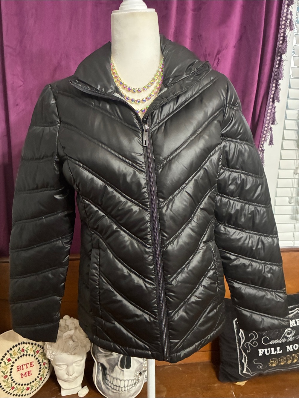 Kenneth Cole Reaction Black Chevron Quilted Puffer Jacket Size S